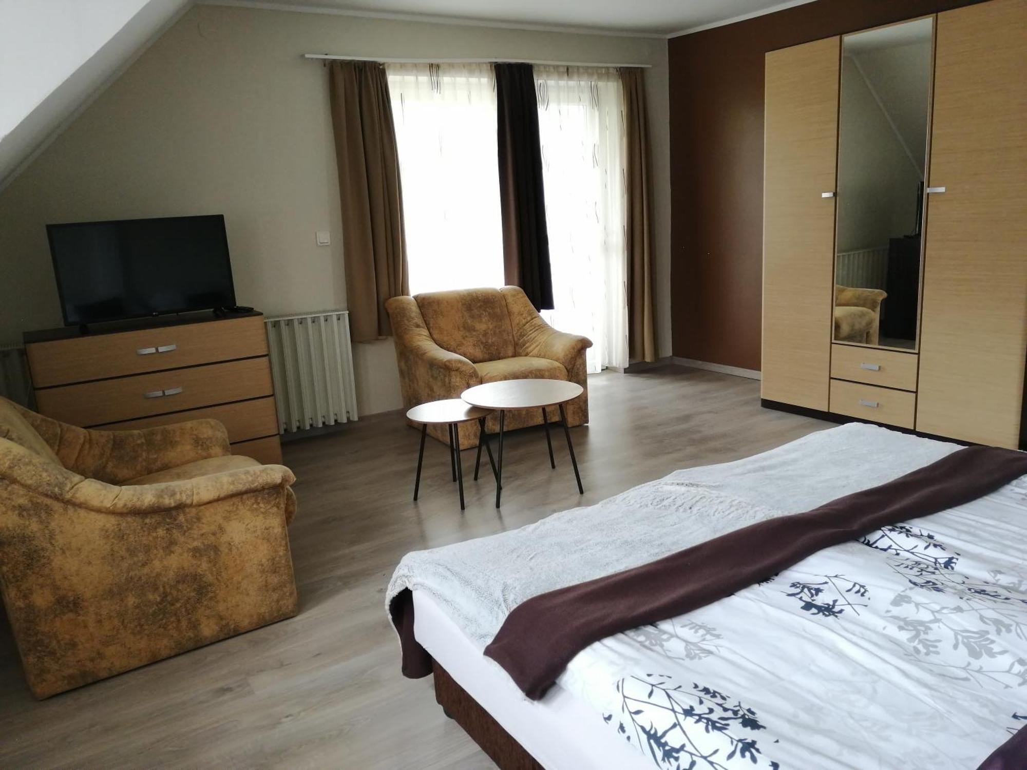 Betti Vendégház Alsópáhok Kültér fotó